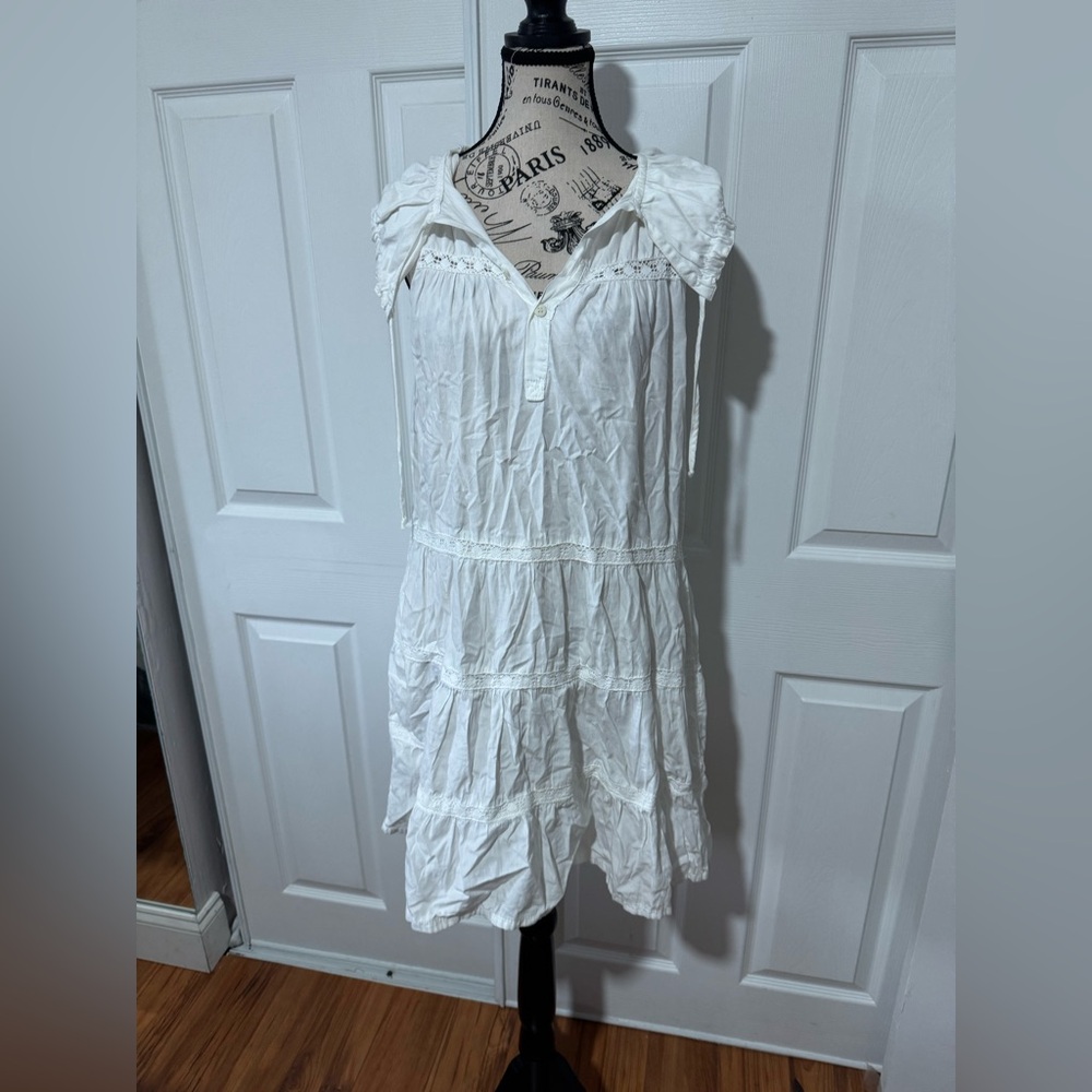White Short Dress Boutique brand Large 
$5